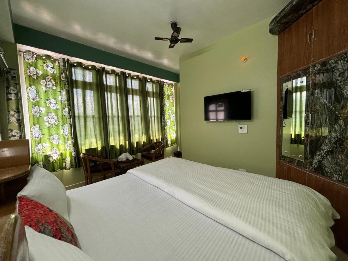 Zu-Zu Hostels Shimla Eksteriør billede